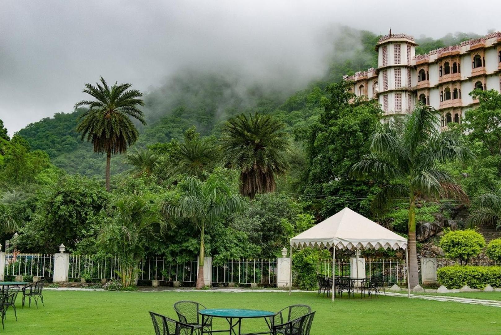Aaram Baagh - A Luxury Nature Resort Udaipur Ngoại thất bức ảnh